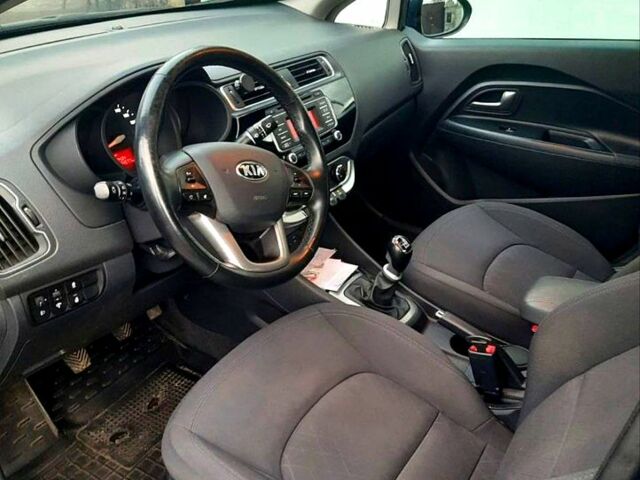 Синий Киа Рио, объемом двигателя 14 л и пробегом 83 тыс. км за 10600 $, фото 3 на Automoto.ua