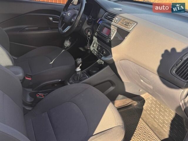 Синий Киа Рио, объемом двигателя 1.4 л и пробегом 81 тыс. км за 9800 $, фото 17 на Automoto.ua