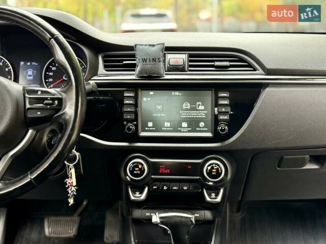 Синий Киа Рио, объемом двигателя 1.59 л и пробегом 89 тыс. км за 12900 $, фото 24 на Automoto.ua