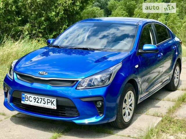 Синий Киа Рио, объемом двигателя 1.37 л и пробегом 11 тыс. км за 15000 $, фото 2 на Automoto.ua