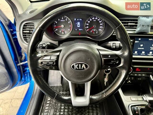 Синий Киа Рио, объемом двигателя 1.59 л и пробегом 89 тыс. км за 12900 $, фото 30 на Automoto.ua