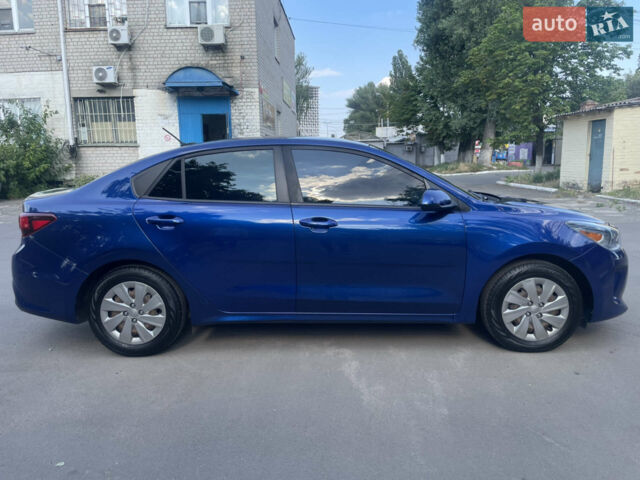Синій Кіа Ріо, об'ємом двигуна 1.59 л та пробігом 113 тис. км за 10500 $, фото 2 на Automoto.ua