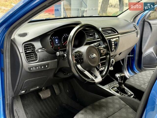 Синий Киа Рио, объемом двигателя 1.59 л и пробегом 89 тыс. км за 12900 $, фото 17 на Automoto.ua