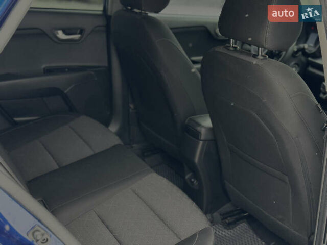 Синий Киа Рио, объемом двигателя 1.6 л и пробегом 130 тыс. км за 11900 $, фото 28 на Automoto.ua