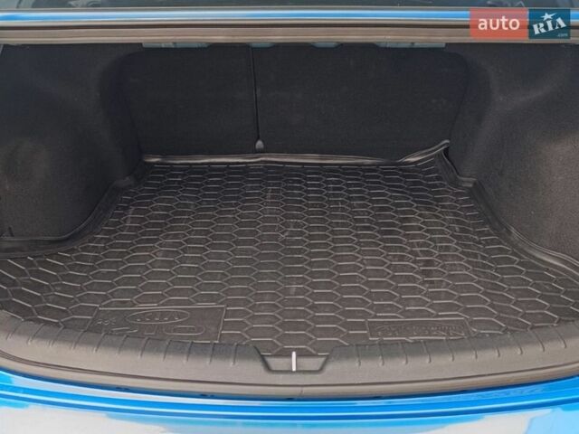 Синий Киа Рио, объемом двигателя 1.59 л и пробегом 106 тыс. км за 13777 $, фото 9 на Automoto.ua