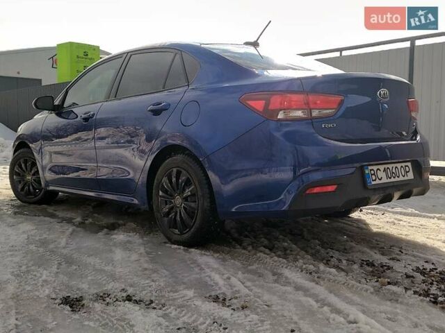 Синій Кіа Ріо, об'ємом двигуна 1.59 л та пробігом 100 тис. км за 12700 $, фото 10 на Automoto.ua