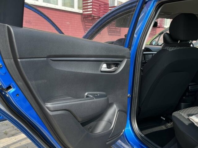 Синий Киа Рио, объемом двигателя 1.59 л и пробегом 106 тыс. км за 13300 $, фото 9 на Automoto.ua