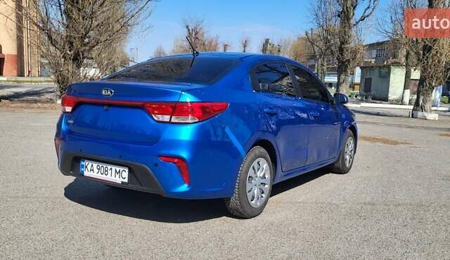 Синий Киа Рио, объемом двигателя 1.59 л и пробегом 58 тыс. км за 10700 $, фото 3 на Automoto.ua