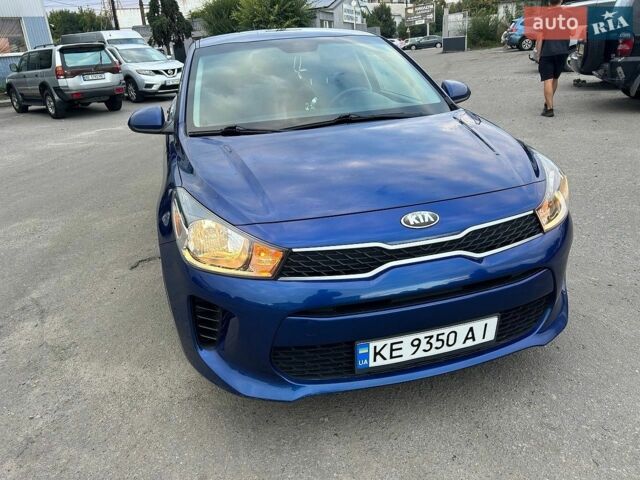 Синий Киа Рио, объемом двигателя 1.59 л и пробегом 118 тыс. км за 8900 $, фото 2 на Automoto.ua