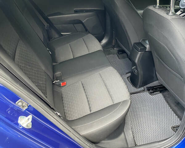 Синій Кіа Ріо, об'ємом двигуна 1.59 л та пробігом 118 тис. км за 10900 $, фото 24 на Automoto.ua