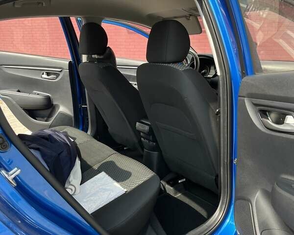 Синий Киа Рио, объемом двигателя 1.59 л и пробегом 106 тыс. км за 13900 $, фото 5 на Automoto.ua