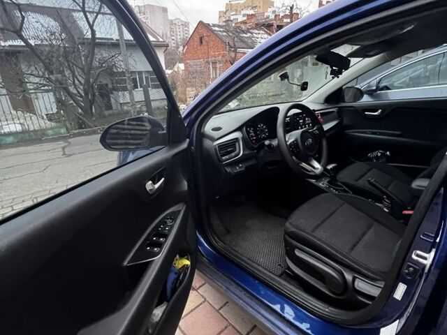 Синий Киа Рио, объемом двигателя 0 л и пробегом 130 тыс. км за 13700 $, фото 3 на Automoto.ua