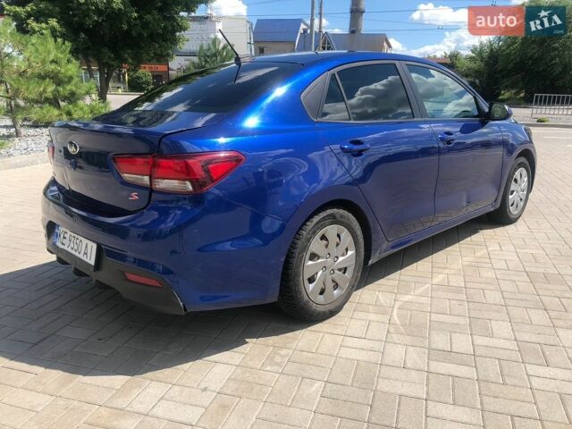 Синий Киа Рио, объемом двигателя 1.59 л и пробегом 74 тыс. км за 9300 $, фото 6 на Automoto.ua