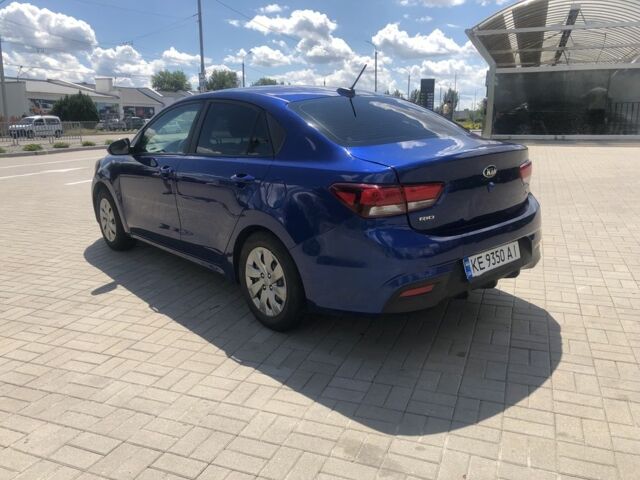 Синій Кіа Ріо, об'ємом двигуна 1.6 л та пробігом 74 тис. км за 9500 $, фото 4 на Automoto.ua