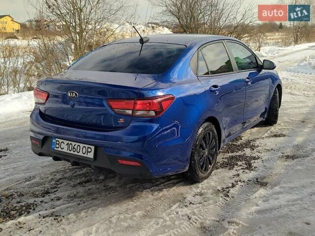 Синій Кіа Ріо, об'ємом двигуна 1.59 л та пробігом 100 тис. км за 12700 $, фото 7 на Automoto.ua