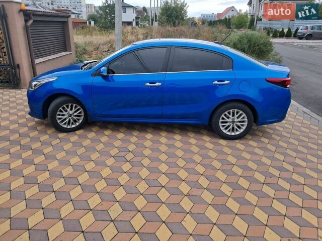 Синій Кіа Ріо, об'ємом двигуна 1.6 л та пробігом 60 тис. км за 13000 $, фото 2 на Automoto.ua