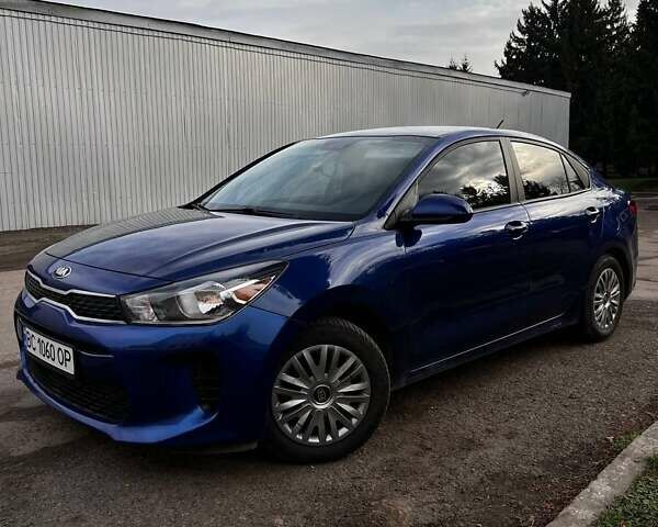 Синий Киа Рио, объемом двигателя 1.6 л и пробегом 130 тыс. км за 12999 $, фото 1 на Automoto.ua
