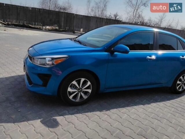 Синій Кіа Ріо, об'ємом двигуна 1.59 л та пробігом 40 тис. км за 14000 $, фото 5 на Automoto.ua
