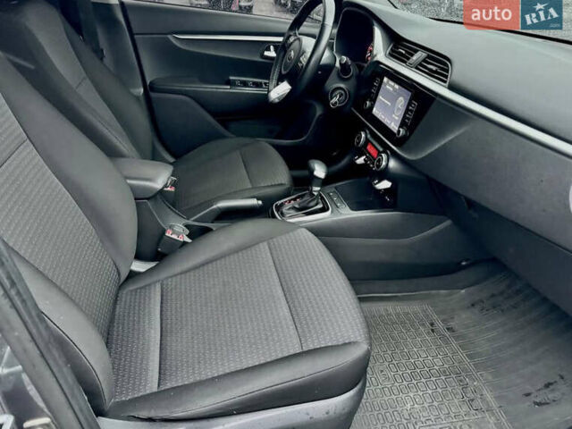 Синий Киа Рио, объемом двигателя 1.59 л и пробегом 152 тыс. км за 12900 $, фото 7 на Automoto.ua