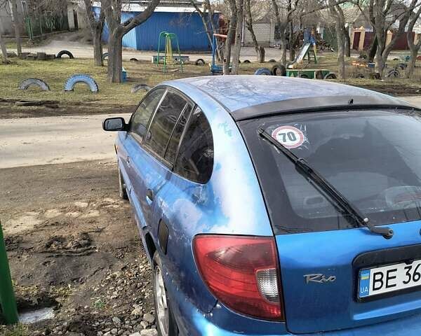 Синій Кіа Ріо, об'ємом двигуна 1.49 л та пробігом 244 тис. км за 2700 $, фото 4 на Automoto.ua