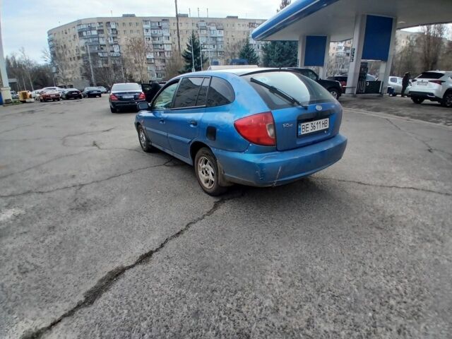 Синий Киа Рио, объемом двигателя 1.5 л и пробегом 250 тыс. км за 1900 $, фото 2 на Automoto.ua
