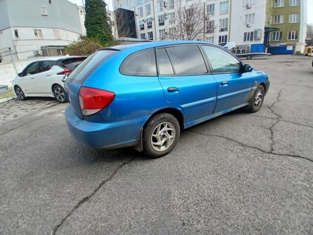 Синий Киа Рио, объемом двигателя 1.5 л и пробегом 250 тыс. км за 1900 $, фото 3 на Automoto.ua