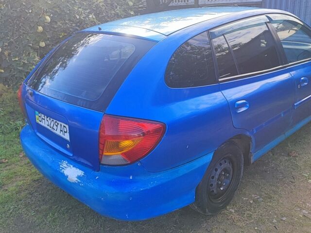 Синий Киа Рио, объемом двигателя 1.5 л и пробегом 400 тыс. км за 1303 $, фото 3 на Automoto.ua
