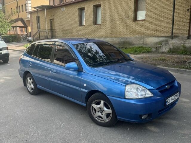 Синий Киа Рио, объемом двигателя 1.34 л и пробегом 250 тыс. км за 3000 $, фото 1 на Automoto.ua