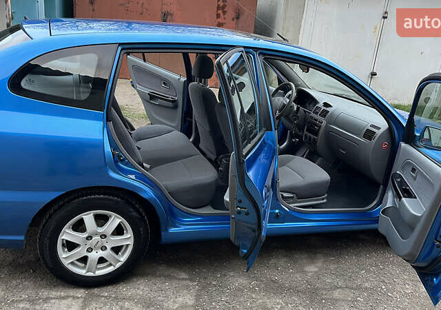 Синій Кіа Ріо, об'ємом двигуна 1.49 л та пробігом 167 тис. км за 4700 $, фото 34 на Automoto.ua