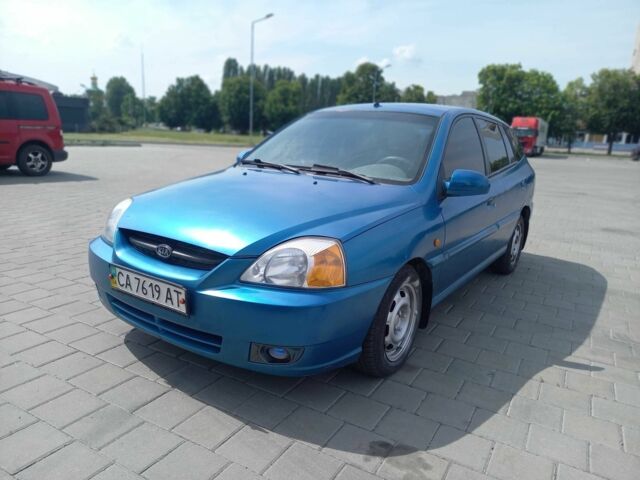 Синій Кіа Ріо, об'ємом двигуна 1.4 л та пробігом 262 тис. км за 2600 $, фото 1 на Automoto.ua