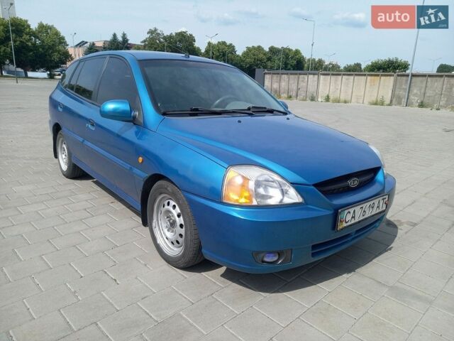 Синий Киа Рио, объемом двигателя 1.34 л и пробегом 262 тыс. км за 2600 $, фото 1 на Automoto.ua