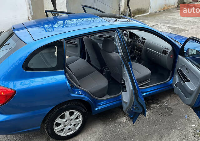 Синій Кіа Ріо, об'ємом двигуна 1.49 л та пробігом 167 тис. км за 4700 $, фото 17 на Automoto.ua