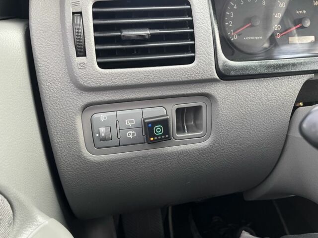 Синий Киа Рио, объемом двигателя 1.3 л и пробегом 270 тыс. км за 2800 $, фото 15 на Automoto.ua