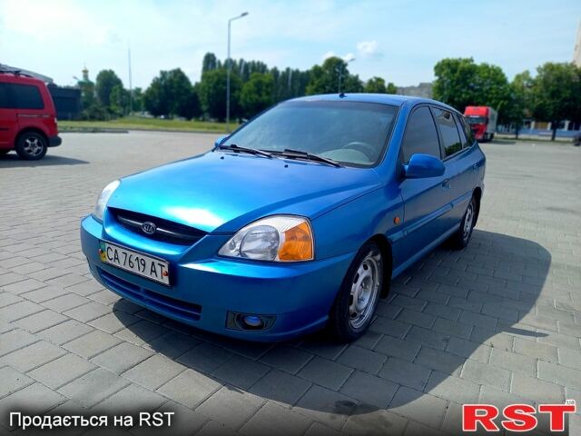 Синій Кіа Ріо, об'ємом двигуна 1.4 л та пробігом 262 тис. км за 2600 $, фото 1 на Automoto.ua