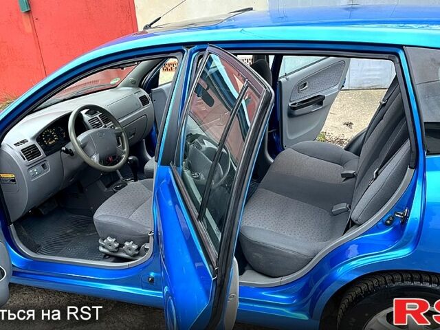 Синій Кіа Ріо, об'ємом двигуна 1.5 л та пробігом 167 тис. км за 4700 $, фото 5 на Automoto.ua