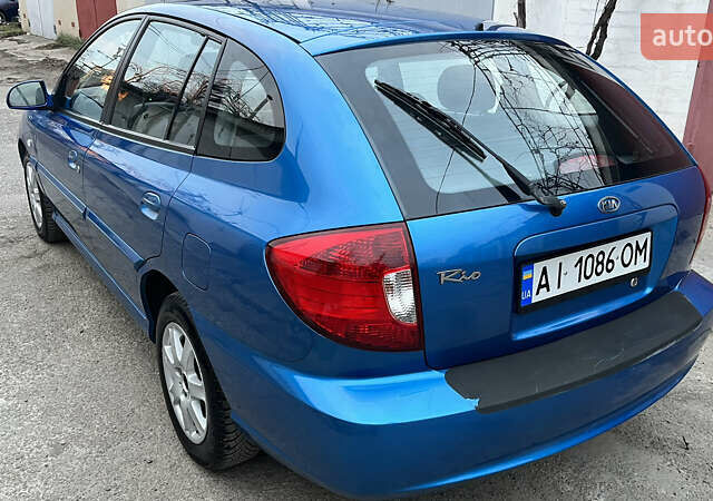 Синій Кіа Ріо, об'ємом двигуна 1.49 л та пробігом 167 тис. км за 4700 $, фото 7 на Automoto.ua