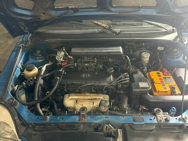Синий Киа Рио, объемом двигателя 1.34 л и пробегом 250 тыс. км за 3200 $, фото 10 на Automoto.ua