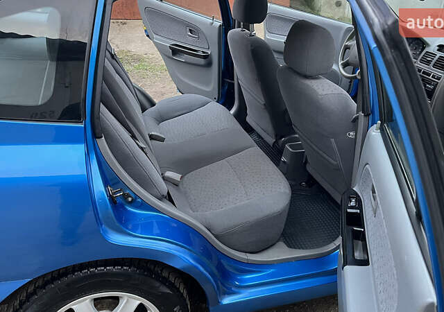 Синій Кіа Ріо, об'ємом двигуна 1.49 л та пробігом 167 тис. км за 4700 $, фото 33 на Automoto.ua