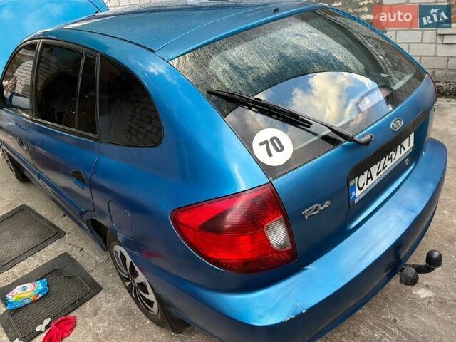 Синий Киа Рио, объемом двигателя 1.3 л и пробегом 266 тыс. км за 3500 $, фото 24 на Automoto.ua