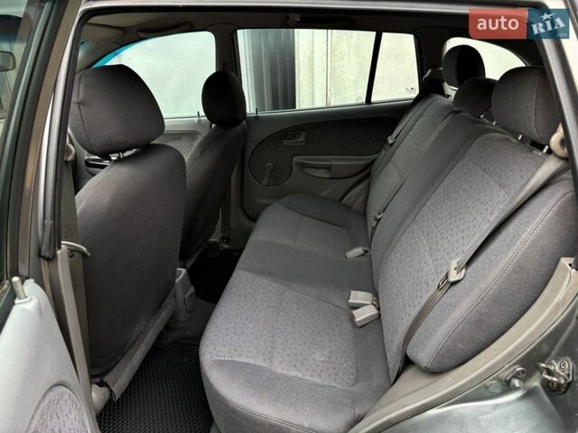 Синий Киа Рио, объемом двигателя 1.5 л и пробегом 364 тыс. км за 2550 $, фото 11 на Automoto.ua