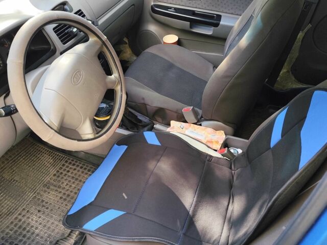 Синий Киа Рио, объемом двигателя 1.3 л и пробегом 92 тыс. км за 3600 $, фото 6 на Automoto.ua