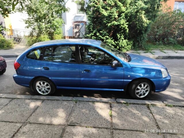 Синий Киа Рио, объемом двигателя 1.3 л и пробегом 92 тыс. км за 3600 $, фото 1 на Automoto.ua