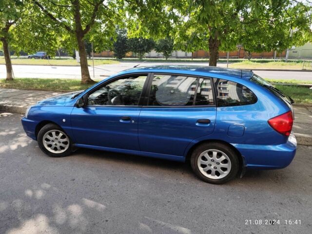 Синий Киа Рио, объемом двигателя 1.3 л и пробегом 92 тыс. км за 3600 $, фото 4 на Automoto.ua