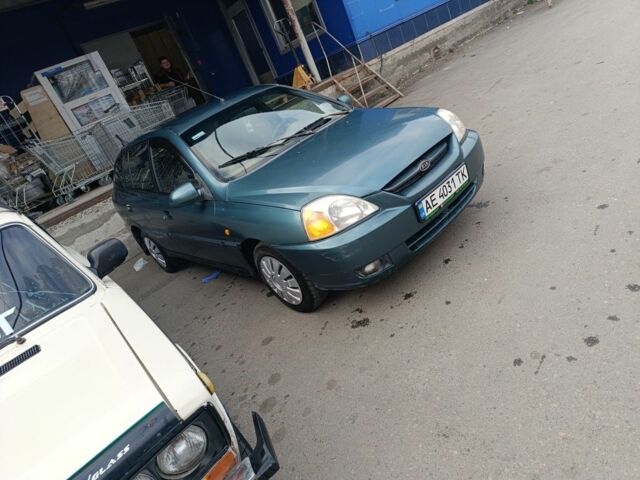 Кіа Ріо 2003 у Дніпро (Дніпропетровську) на Automoto.ua Зелений Кіа Ріо, об'ємом двигуна 1.3 л та пробігом 2 тис. км за 1600 $, фото 5 на Automoto.ua