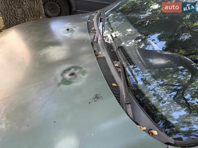 Зелений Кіа Ріо, об'ємом двигуна 1.5 л та пробігом 100 тис. км за 1999 $, фото 5 на Automoto.ua