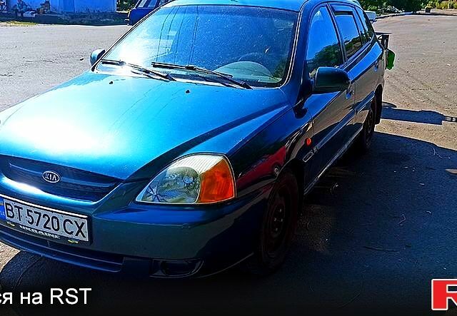 Зеленый Киа Рио, объемом двигателя 1.3 л и пробегом 0 тыс. км за 2500 $, фото 1 на Automoto.ua