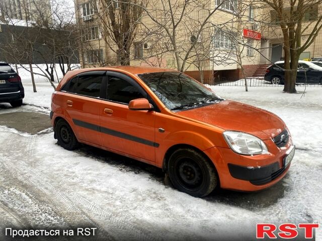 Оранжевый Киа Рио, объемом двигателя 1.4 л и пробегом 25900 тыс. км за 4200 $, фото 6 на Automoto.ua