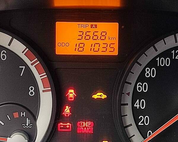 Оранжевый Киа Рио, объемом двигателя 1.4 л и пробегом 181 тыс. км за 5100 $, фото 6 на Automoto.ua