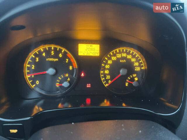 Оранжевый Киа Рио, объемом двигателя 1.4 л и пробегом 232 тыс. км за 4650 $, фото 3 на Automoto.ua