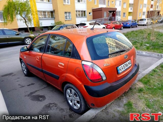Оранжевый Киа Рио, объемом двигателя 1.4 л и пробегом 150 тыс. км за 5000 $, фото 7 на Automoto.ua